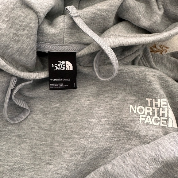 Patagonia, North Face Hoodie Bundle XS/S - Picture 3 of 5